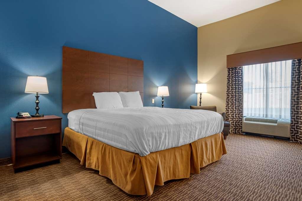 Best Western St. Francisville Hotel Room photo
